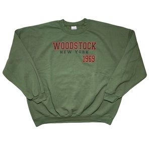 VTG Y2K Woodstock Green Crewneck Sweatshirt
